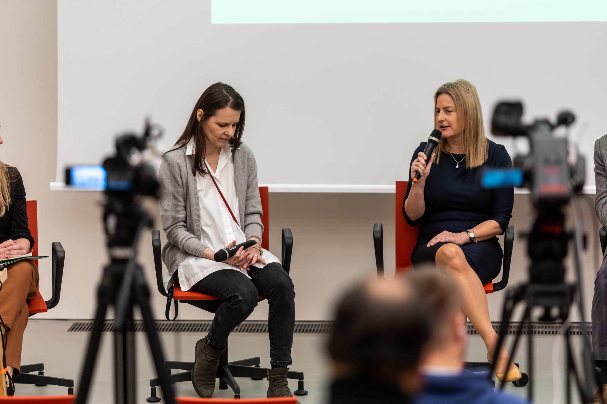 Tlačová konferencia pri príležitosti otvorenia SNG.