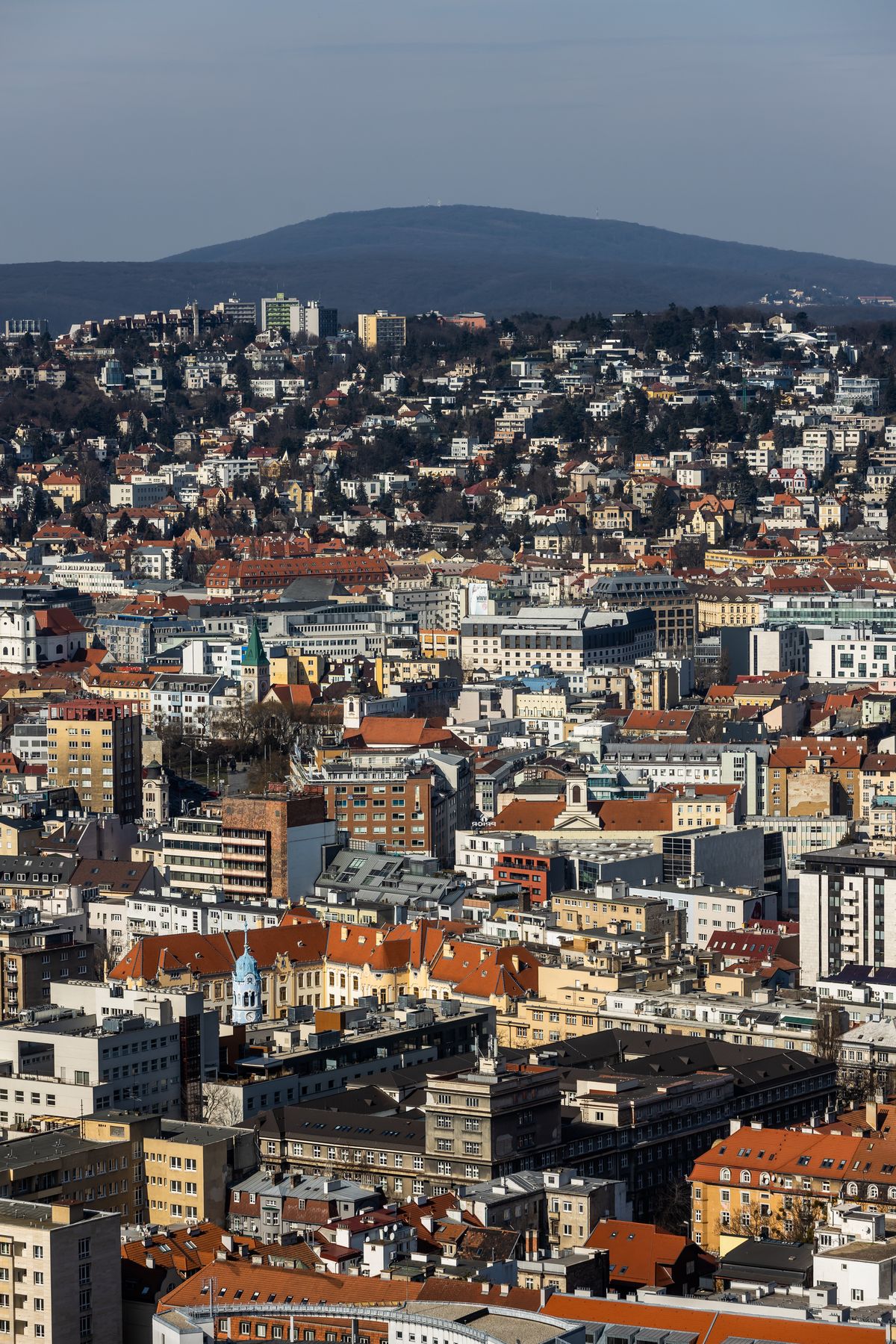 Výhľad z Eurovea Tower patrí k tým najlukratívnejším v hlavnom meste. 