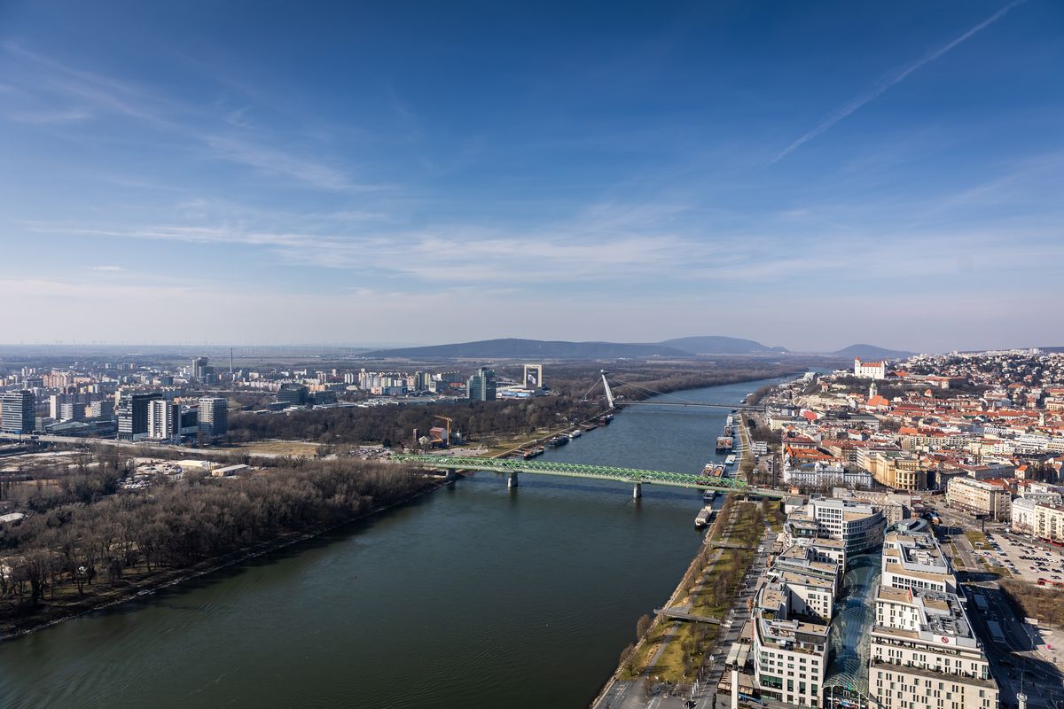 Výhľad z Eurovea Tower patrí k tým najlukratívnejším v hlavnom meste. 