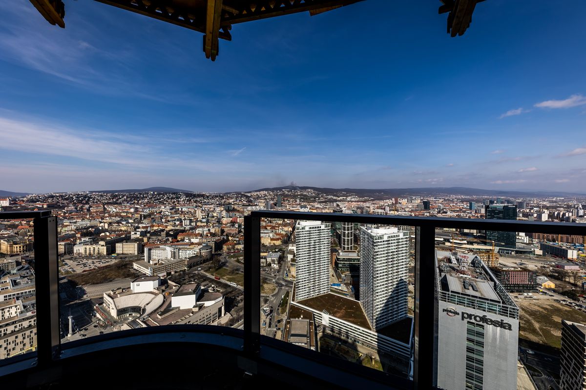 Výhľad z Eurovea Tower patrí k tým najlukratívnejším v hlavnom meste. 