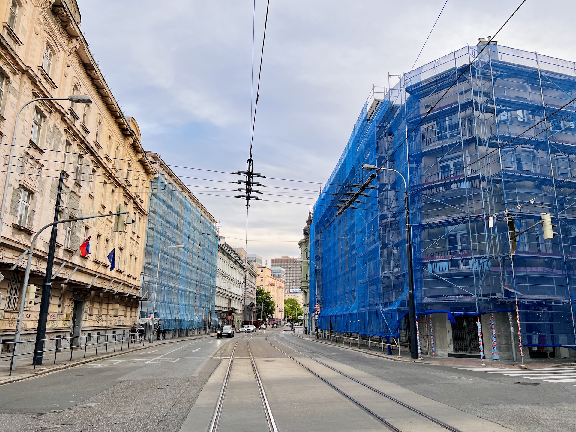 Na Špitálskej ulici prebiehajú veľké rekonštrukcie a ďalšie sú v príprave