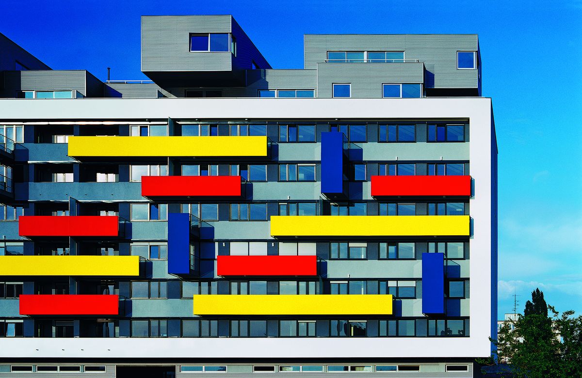 Polyfunkčný dom Mondrian, Bratislava. Autori: Andrej Alexy, Andrea Klimková. Spolupráca: Roman Rosina.