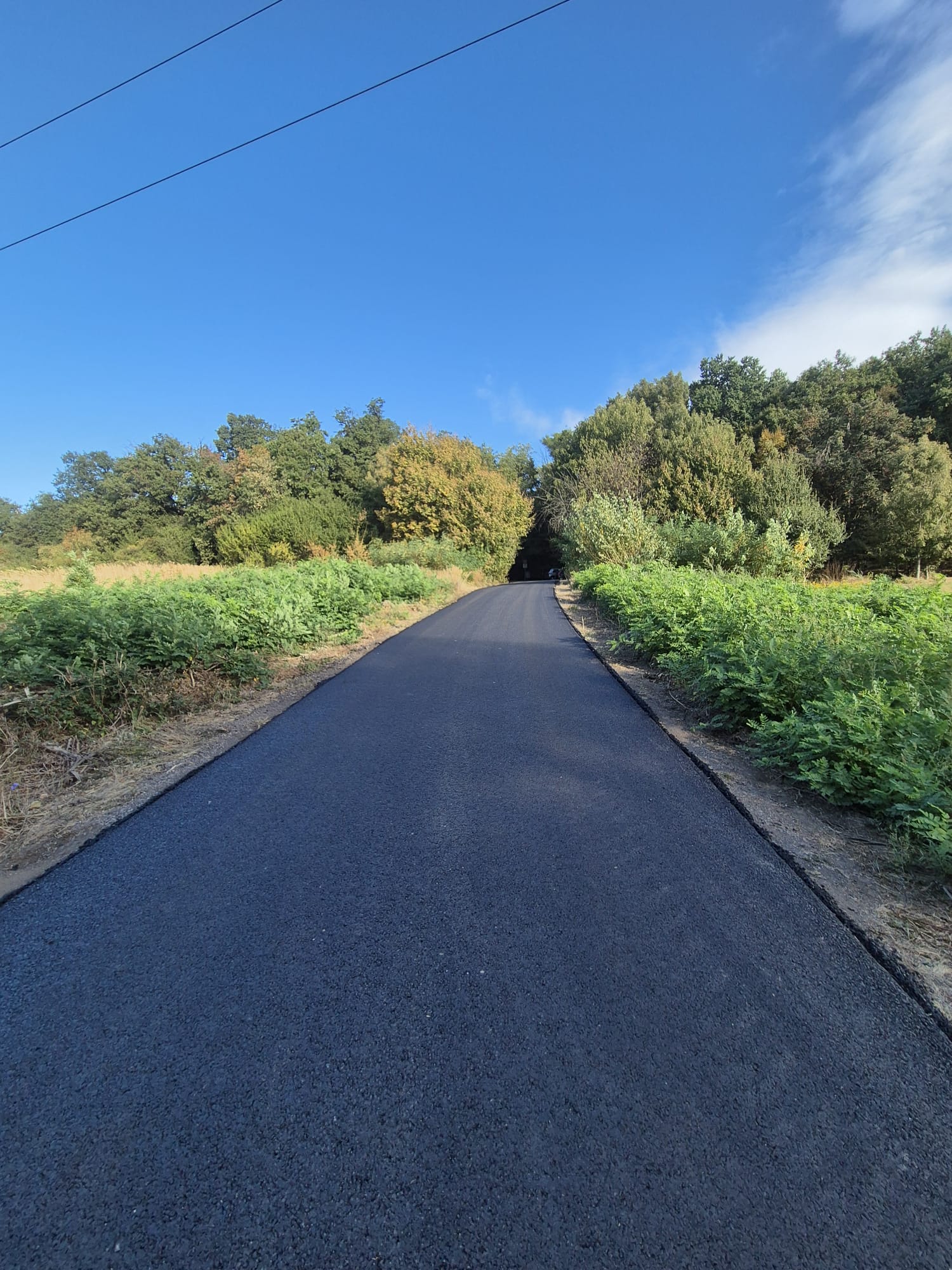 Opravené boli cyklotrasy a turistické chodníky v celkovej dĺžke dva kilometre.