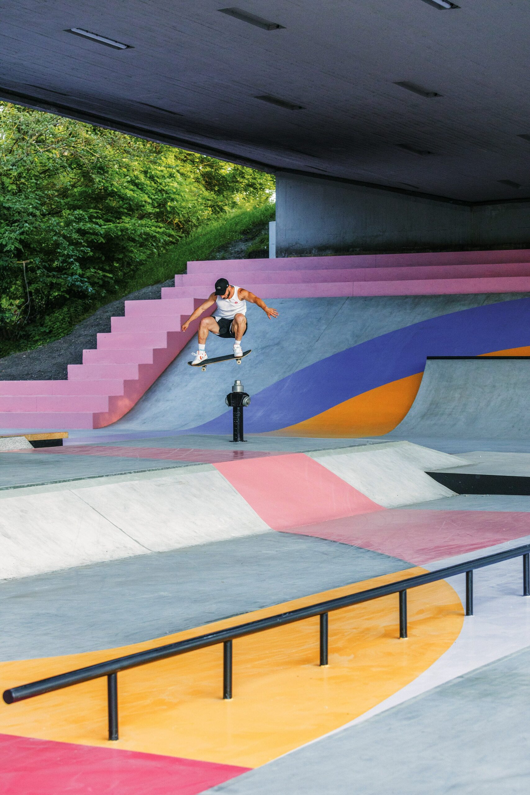 Skatepark s plochou 1 350 m2 sa zaraďuje medzi najväčšie na Slovensku. 