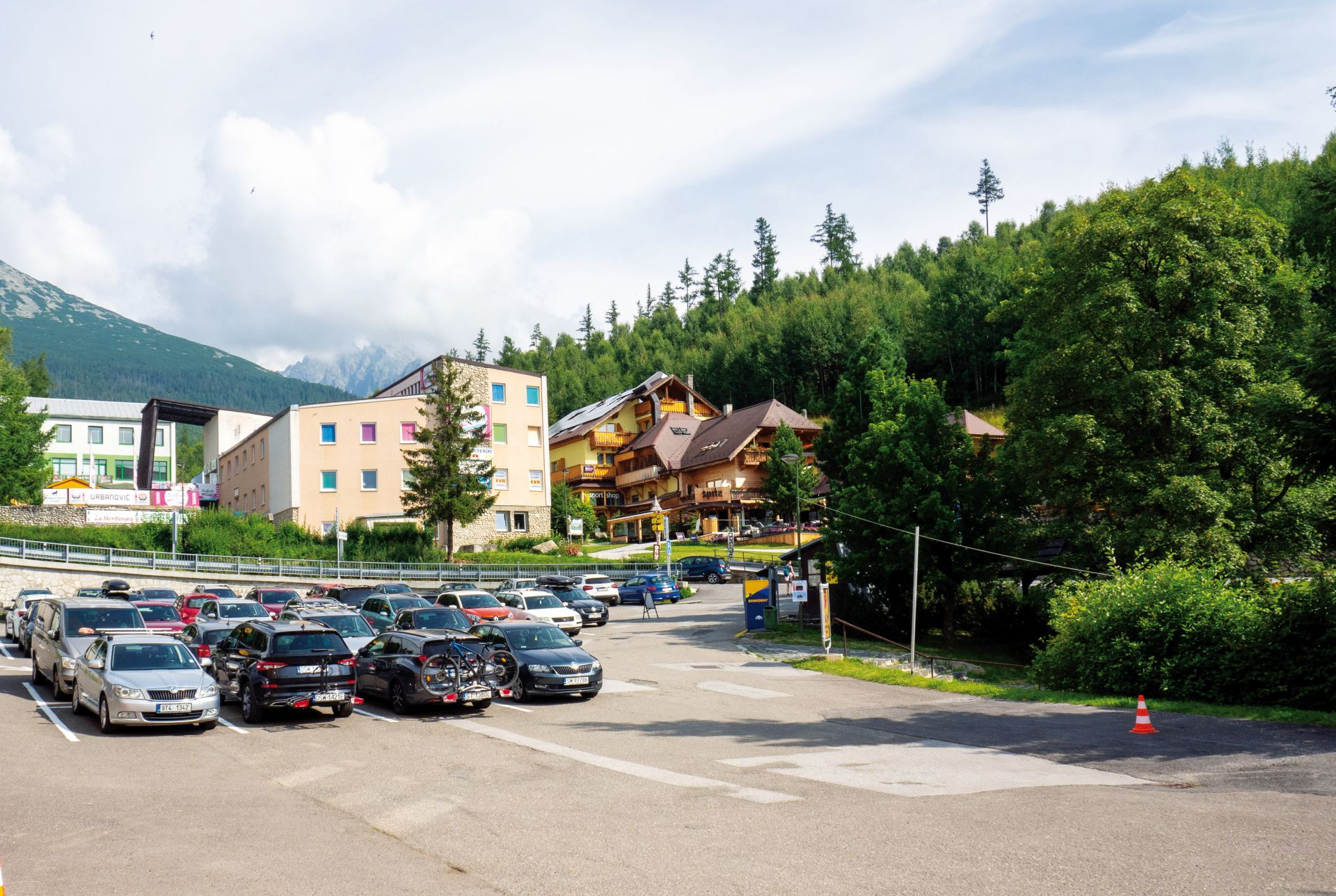 Mesto Vysoké Tatry realizuje prieskum rezidenčného parkovania 