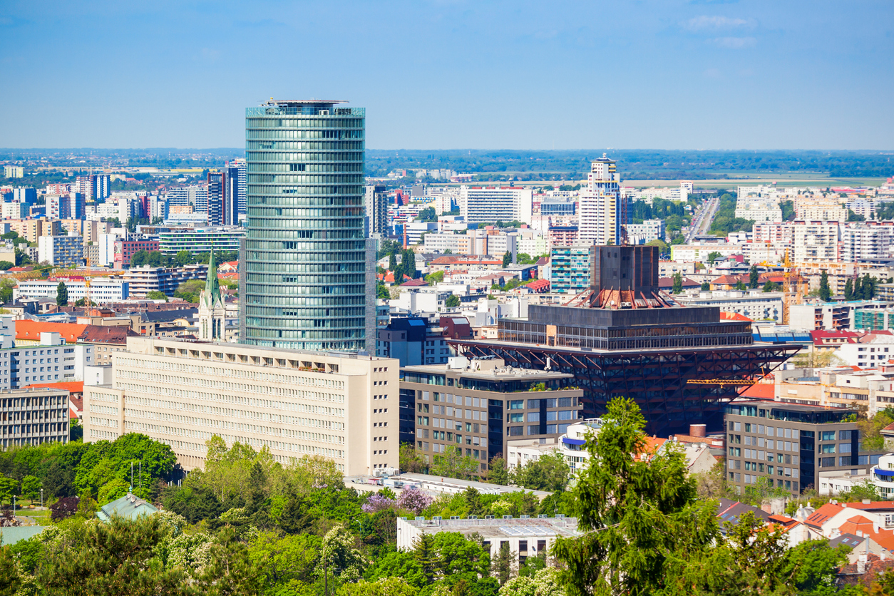 Hlavné mesto sa na aplikáciu novej stavebnej legislatívy postupne pripravovalo.