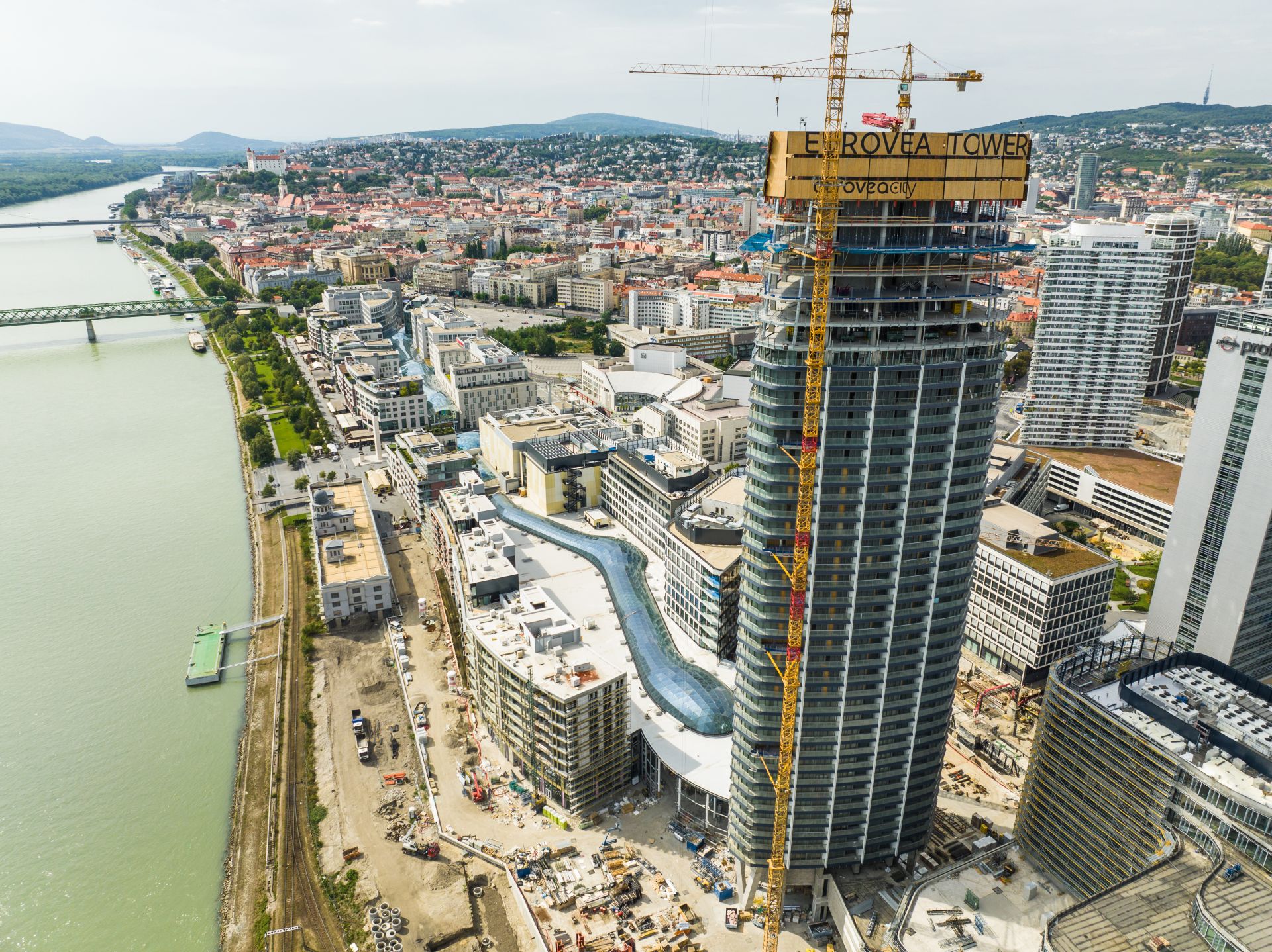 Eurovea Tower, Bratislava