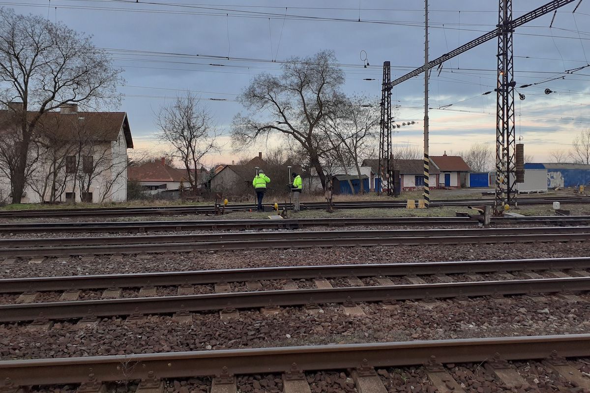 Meranie polohopisu trate, stanica Devínska Nová Ves