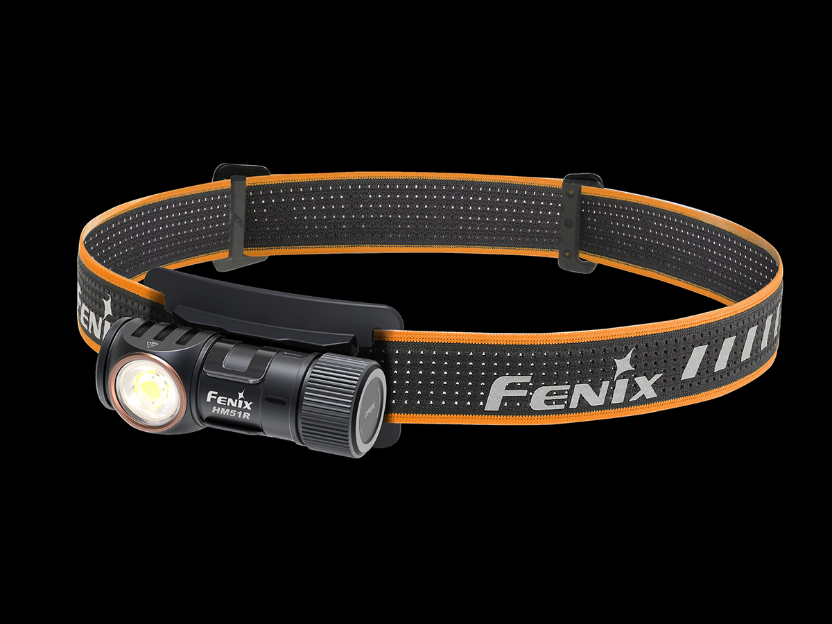 Fenix HM51R – kompaktná a odolná čelovka s červeným svetlom pre profesionálne aj outdoorové použitie.