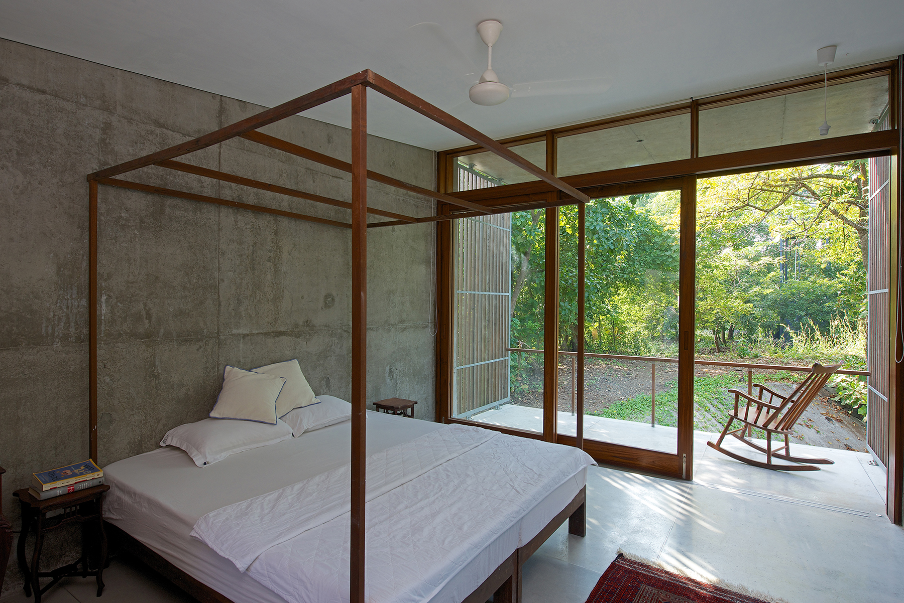 Architecture BRIO House on a Stream 23 Guest Bedroom and Verandah