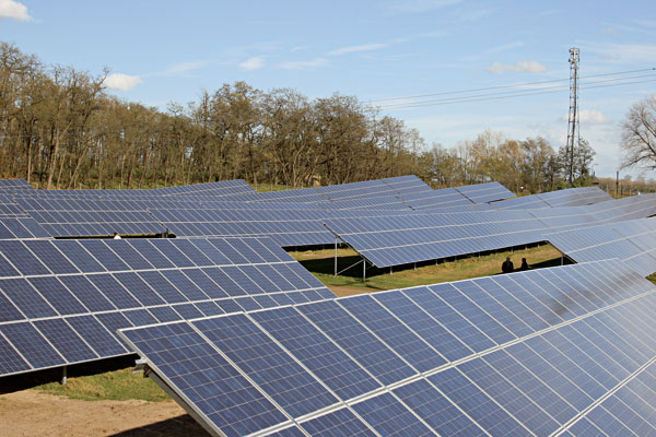 Cena solárnej energie sa znižuje o približne 10 %